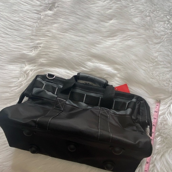 NWT-Swiss Design Black Multi-Pocket Utility Bag - Picture 4 of 7
